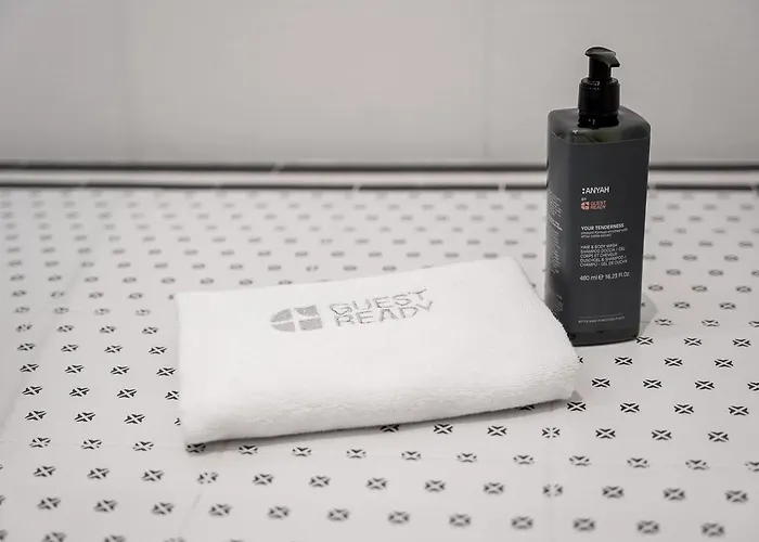 Lägenhet Guestready - Stylish Base Steps From Attractions Oporto