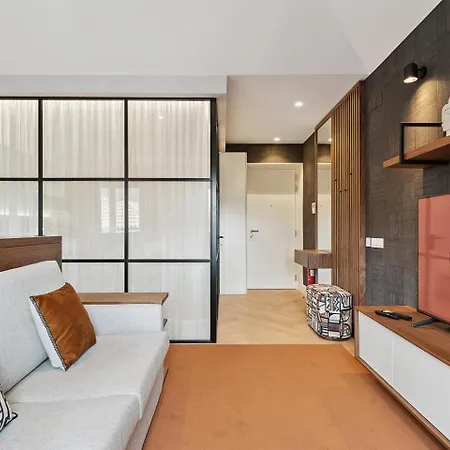 Apartament Guestready - Stylish Base Steps From Attractions *